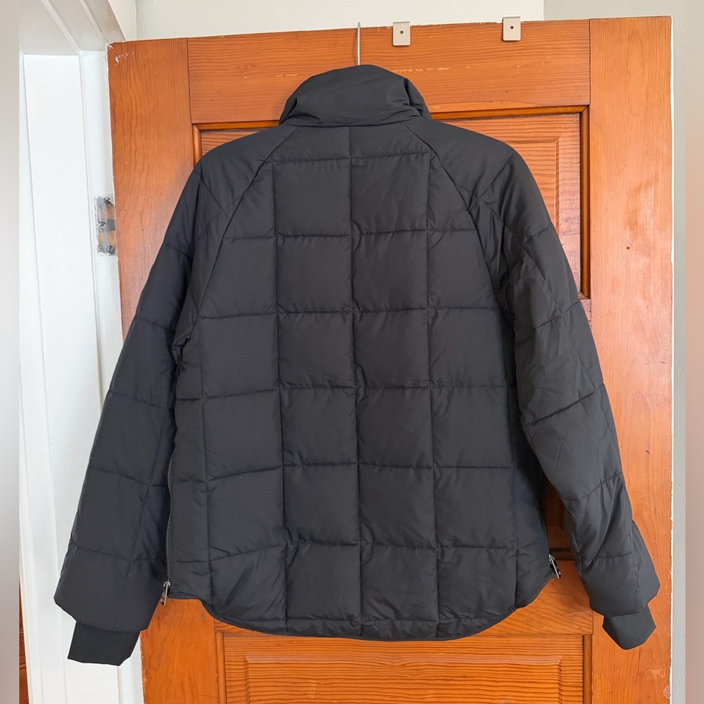 YPB On the Go Puffer Jacket - NWT - Picture 3 of 4